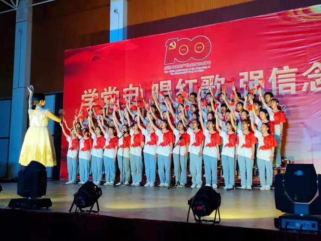 玛丽皇后的时装