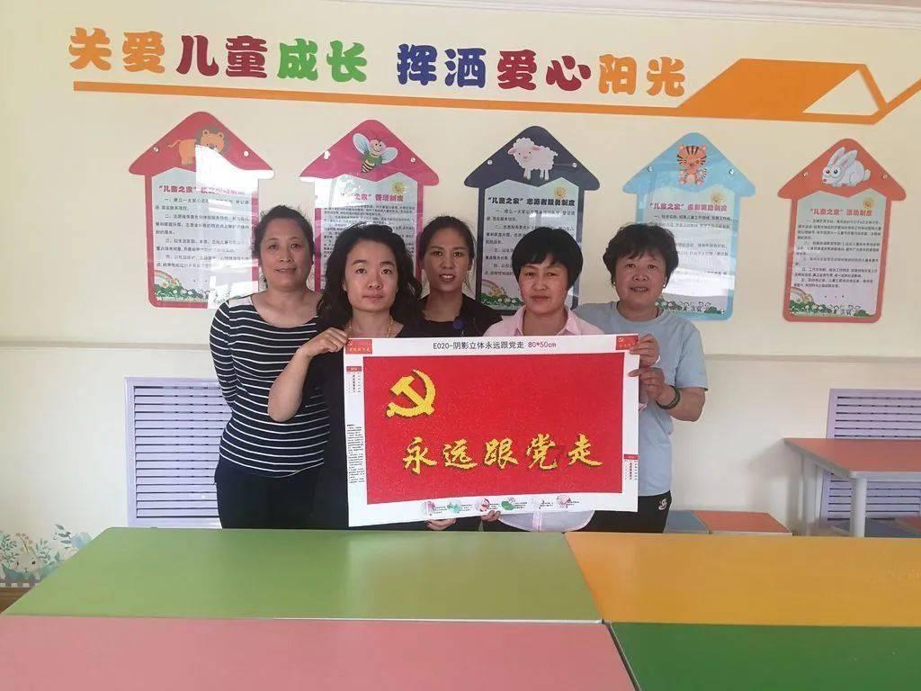 喜欢上了自己的闺蜜该怎么办?-有问必答平台